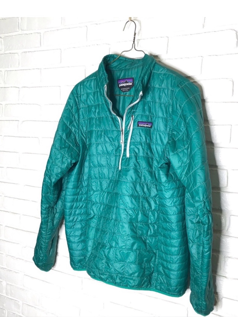 Patagonia Nano Puff Pull-over Women’s size XL